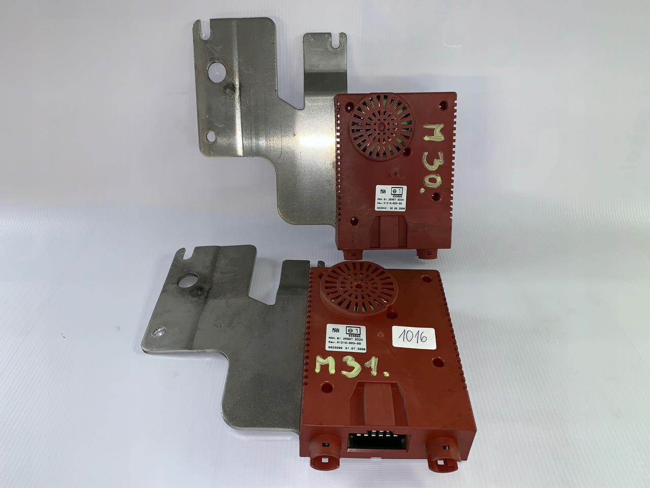 KOMPUTER PRZETWORNICA MAN TGA TGX TGS 81259070324 - Блок управления для Грузовиков: фото 1 KOMPUTER PRZETWORNICA MAN TGA TGX TGS 81259070324 - Блок управления для Грузовиков: фото 1