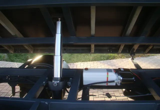 Iveco DAILY 100%PRZEBIEG-POTWIERDZONY - Малотоннажный самосвал: фото 3 Iveco DAILY 100%PRZEBIEG-POTWIERDZONY - Малотоннажный самосвал: фото 3