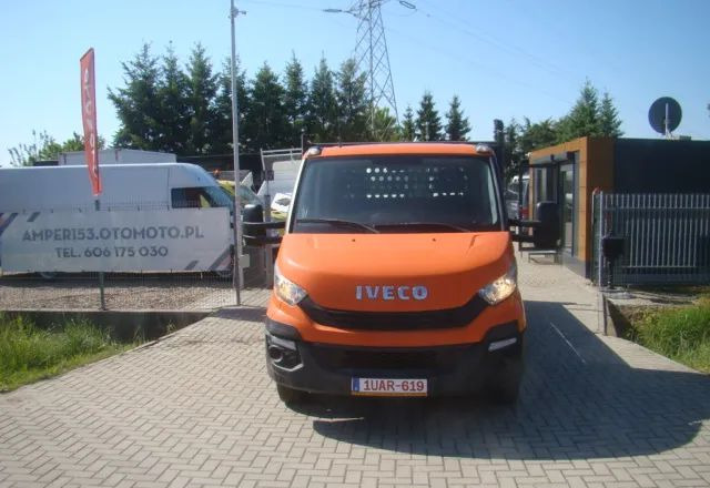 Iveco DAILY 35 C 15 WINDA 750KG 3.5T NA HAKU - Малотоннажный бортовой грузовик: фото 2 Iveco DAILY 35 C 15 WINDA 750KG 3.5T NA HAKU - Малотоннажный бортовой грузовик: фото 2