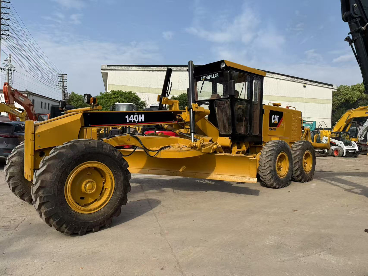 CATERPILLAR 140H - Грейдер: фото 4 CATERPILLAR 140H - Грейдер: фото 4