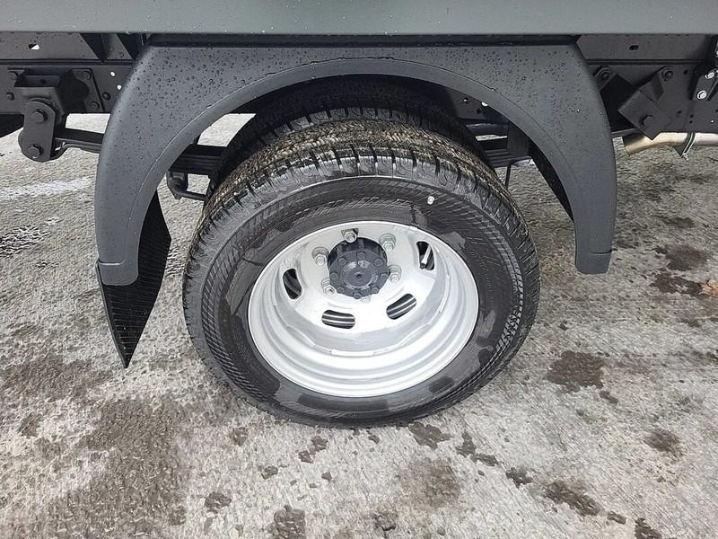 Малотоннажный бортовой грузовик, Грузопассажирский фургон Iveco Daily 35C21 Double Cabine Open Box 3.5t CarPlay LED Clima Cruise Parkingsensors Euro6 2024: фото 9 Малотоннажный бортовой грузовик, Грузопассажирский фургон Iveco Daily 35C21 Double Cabine Open Box 3.5t CarPlay LED Clima Cruise Parkingsensors Euro6 2024: фото 9