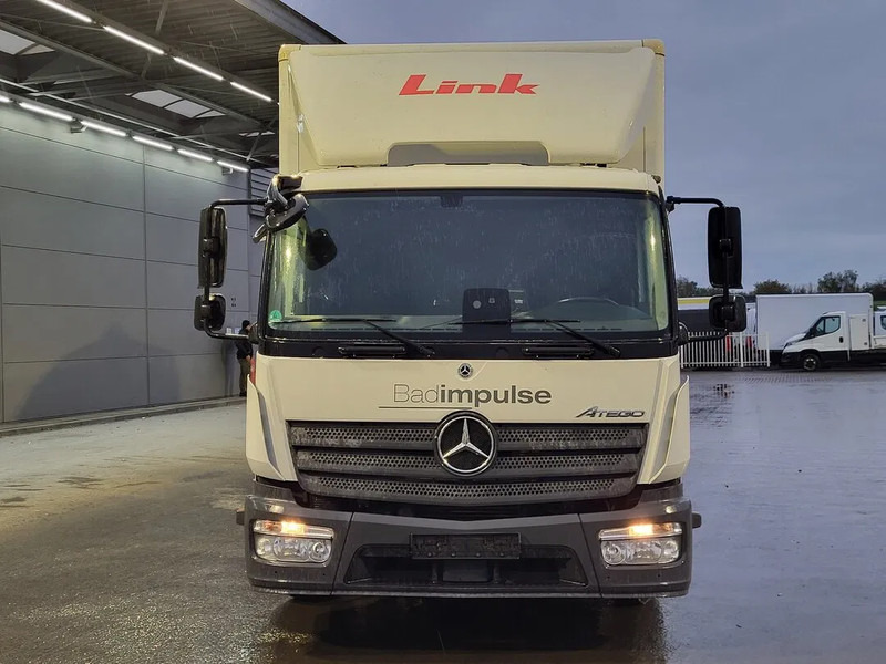 Mercedes-Benz Atego 818 Atego - Грузовик с закрытым кузовом: фото 5 Mercedes-Benz Atego 818 Atego - Грузовик с закрытым кузовом: фото 5