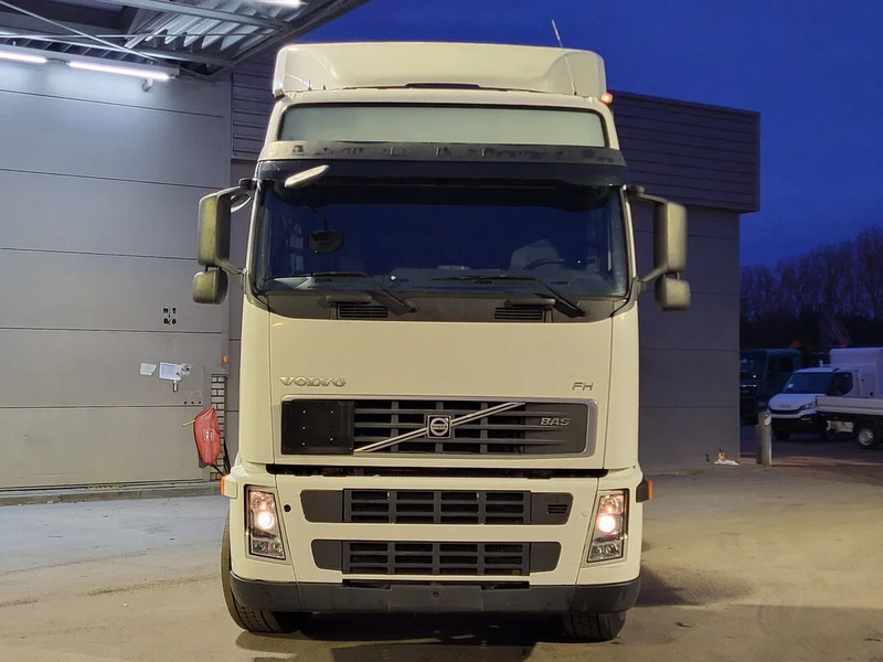 Volvo FH 440 - Тягач: фото 5 Volvo FH 440 - Тягач: фото 5