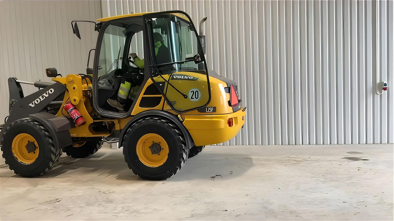 Volvo L 25 - Колёсный погрузчик: фото 5 Volvo L 25 - Колёсный погрузчик: фото 5