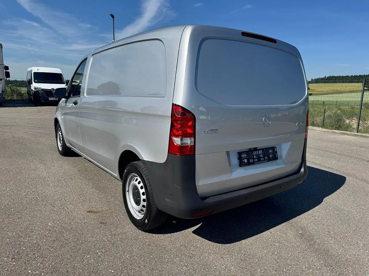 Mercedes-Benz Vito 114 CDI Kompakt Silber Bott - Цельнометаллический фургон: фото 5 Mercedes-Benz Vito 114 CDI Kompakt Silber Bott - Цельнометаллический фургон: фото 5
