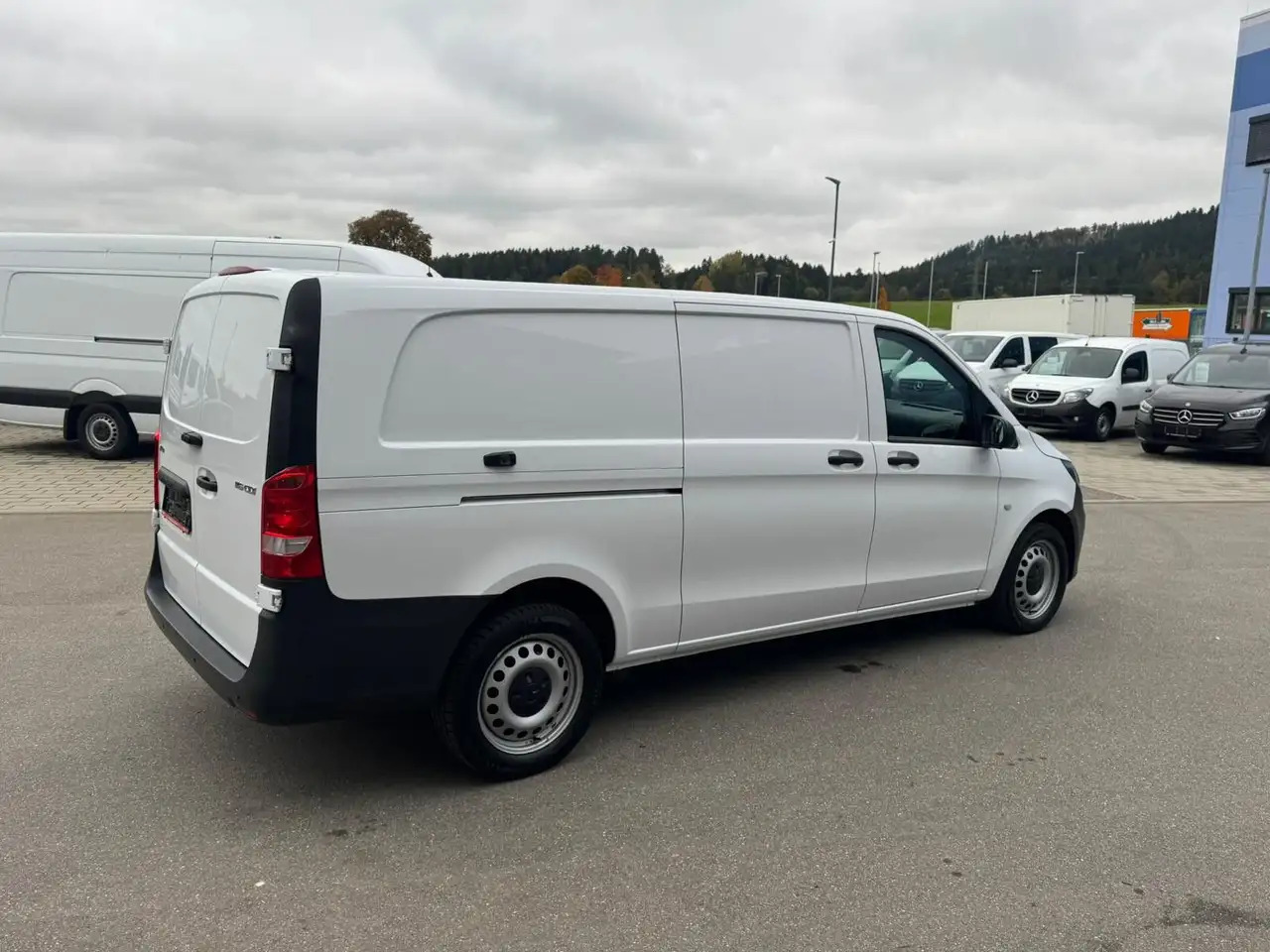 Mercedes-Benz Vito 116 CDI Lang Extralang XXL Klima - Цельнометаллический фургон: фото 3 Mercedes-Benz Vito 116 CDI Lang Extralang XXL Klima - Цельнометаллический фургон: фото 3