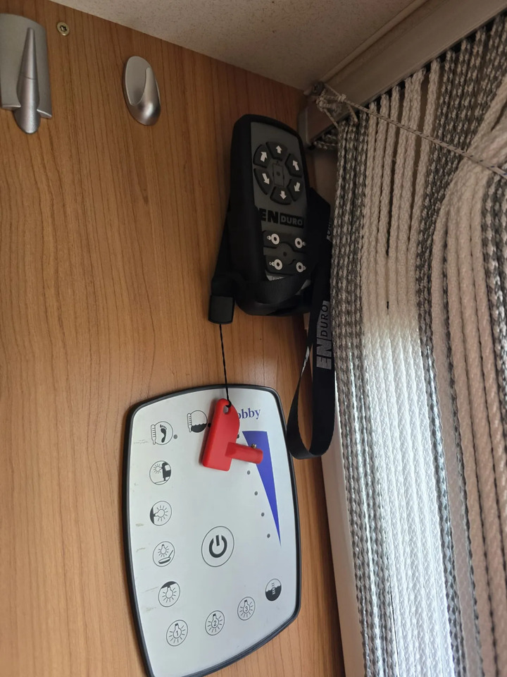 Прицеп дача Wohnwagen Hobby De Luxe 460 LU: фото 14