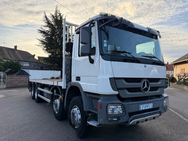 MERCEDES ACTROS 3241 - Грузовик бортовой/ Платформа: фото 2 MERCEDES ACTROS 3241 - Грузовик бортовой/ Платформа: фото 2