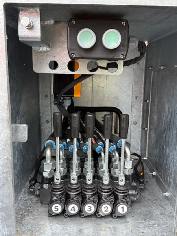 KALEPAR KLP2Y - Низкорамный полуприцеп: фото 3 KALEPAR KLP2Y - Низкорамный полуприцеп: фото 3