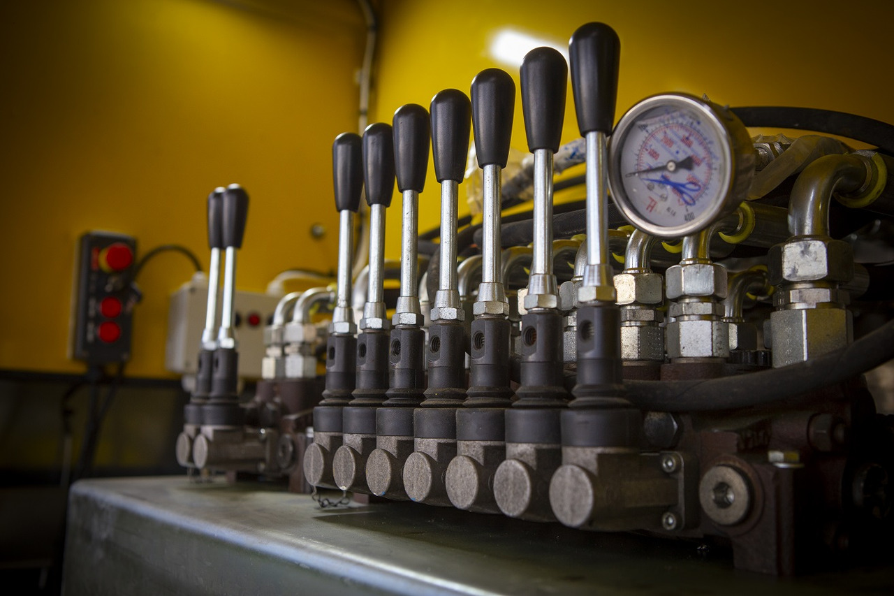 Эвакуатор, Автоманипулятор VOLVO FH500: фото 10 Эвакуатор, Автоманипулятор VOLVO FH500: фото 10