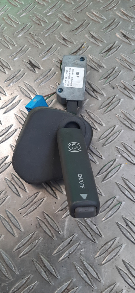 Gebr. Lenkstockschalter / Lenkstockhebel Motorbremse, MAN , Artikel - Nr. : 81.25509 - 0125 - Подрулевой переключатель для Грузовиков: фото 3 Gebr. Lenkstockschalter / Lenkstockhebel Motorbremse, MAN , Artikel - Nr. : 81.25509 - 0125 - Подрулевой переключатель для Грузовиков: фото 3