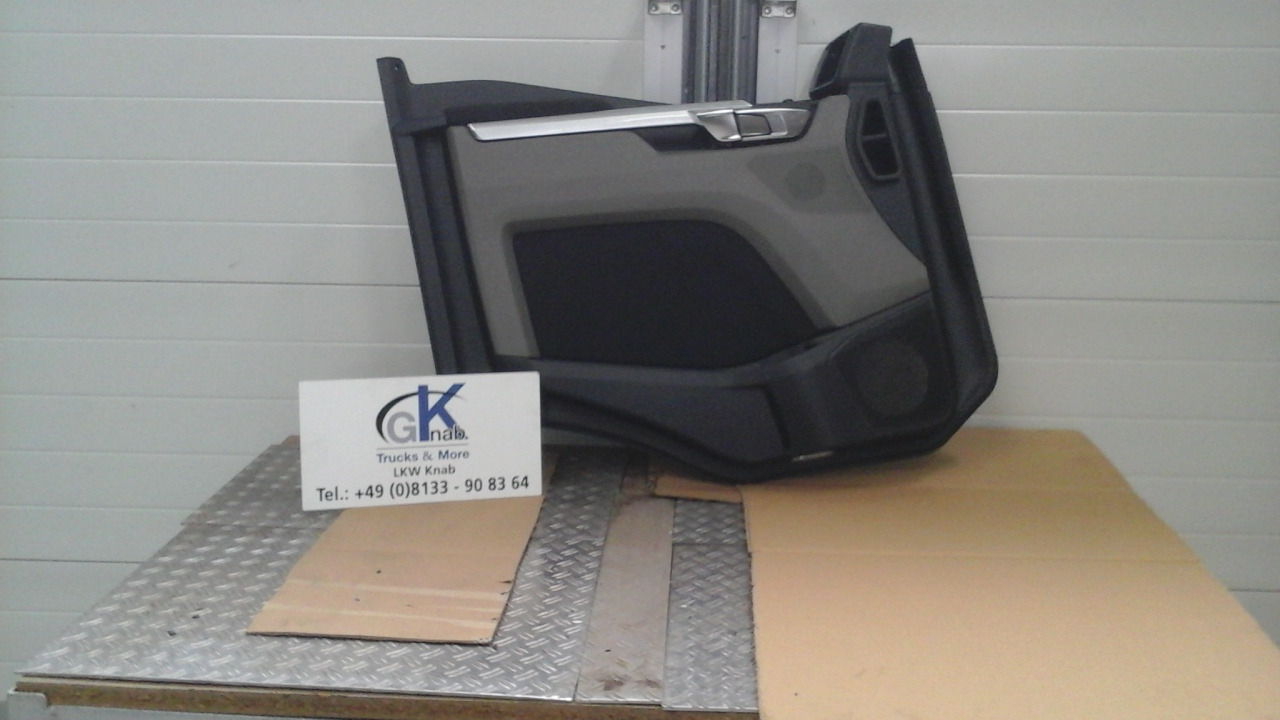 Neuwertige Türverkleidung rechts MAN TGM / TG3 Artikel - Nr.: 81.62630 - 3611 - Дверь и запчасти для Грузовиков: фото 1 Neuwertige Türverkleidung rechts MAN TGM / TG3 Artikel - Nr.: 81.62630 - 3611 - Дверь и запчасти для Грузовиков: фото 1