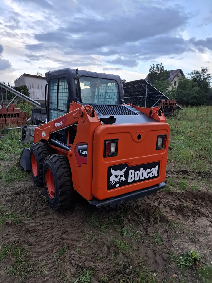 BOBCAT S450 - Мини-погрузчик с бортовым поворотом: фото 2 BOBCAT S450 - Мини-погрузчик с бортовым поворотом: фото 2