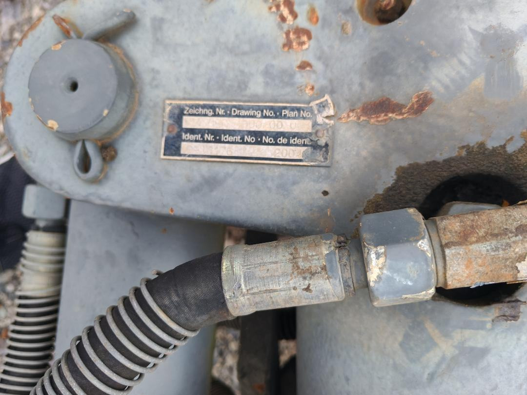 Grajfer za bager 12-20 tona - Грейферный ковш: фото 4 Grajfer za bager 12-20 tona - Грейферный ковш: фото 4