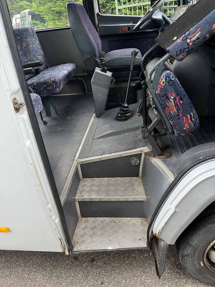 Mercedes-Benz Vario 814 Retarder - Пригородный автобус: фото 5 Mercedes-Benz Vario 814 Retarder - Пригородный автобус: фото 5