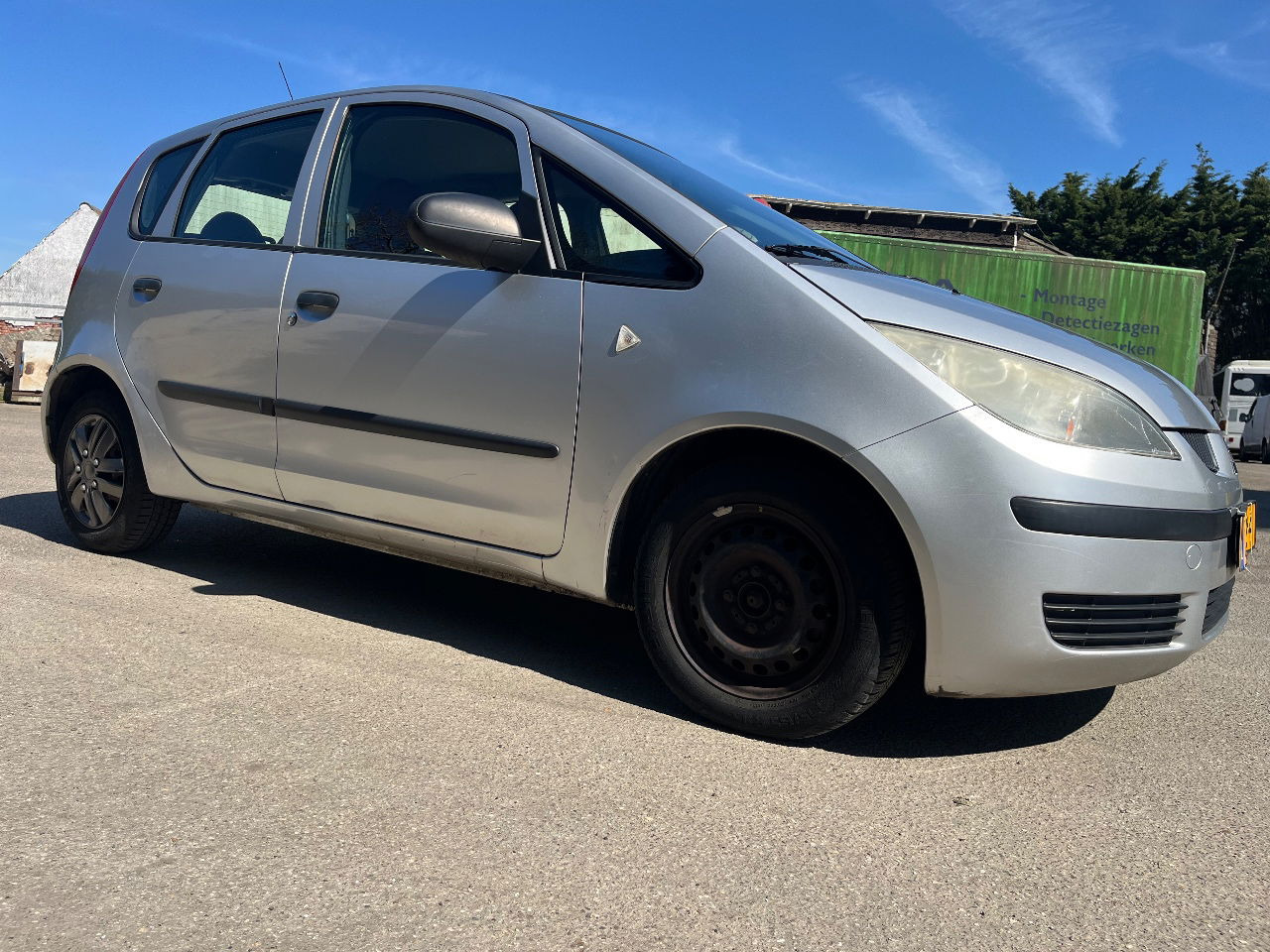 Mitsubishi Colt 1.3 Airco - Легковой автомобиль: фото 4 Mitsubishi Colt 1.3 Airco - Легковой автомобиль: фото 4