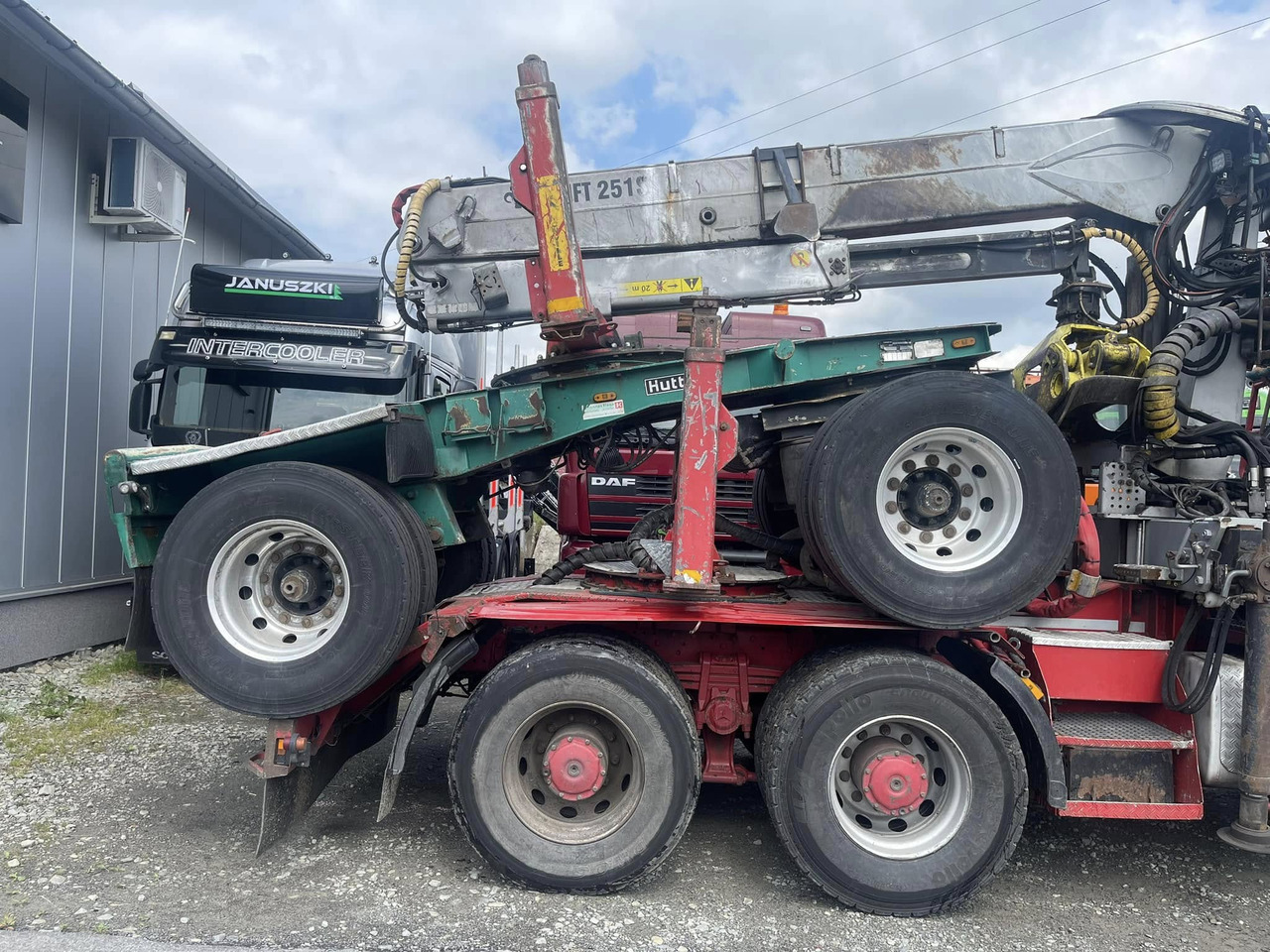 HUTTNER - Лесовоз, Автоманипулятор: фото 2 HUTTNER - Лесовоз, Автоманипулятор: фото 2