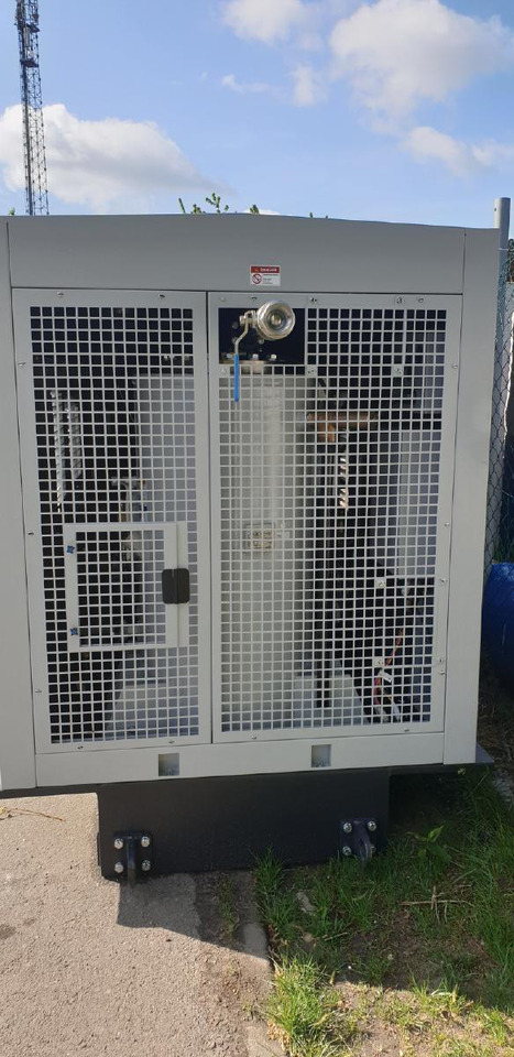 Bohak Combo 350 24 bar, Diesel Powered SKID Mounted Screw Air Compressor - Воздушный компрессор: фото 4 Bohak Combo 350 24 bar, Diesel Powered SKID Mounted Screw Air Compressor - Воздушный компрессор: фото 4