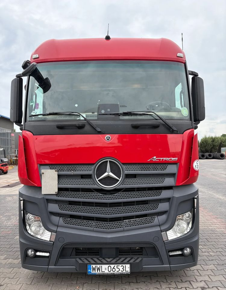 Mercedes-Benz ACTROS 1845 - Тягач: фото 2 Mercedes-Benz ACTROS 1845 - Тягач: фото 2