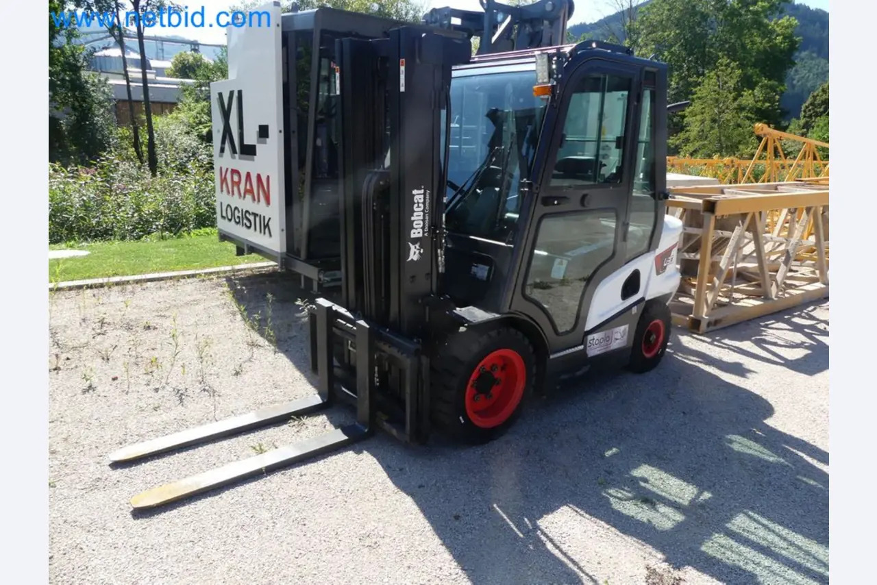 Bobcat D30NXS - Погрузочно-разгрузочная техника: фото 1 Bobcat D30NXS - Погрузочно-разгрузочная техника: фото 1