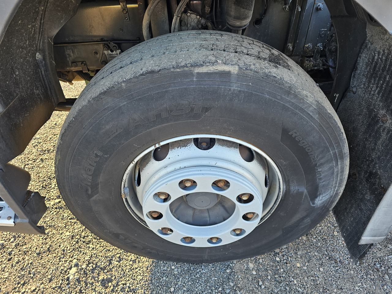 Грузовик-шасси VOLVO FM400: фото 17