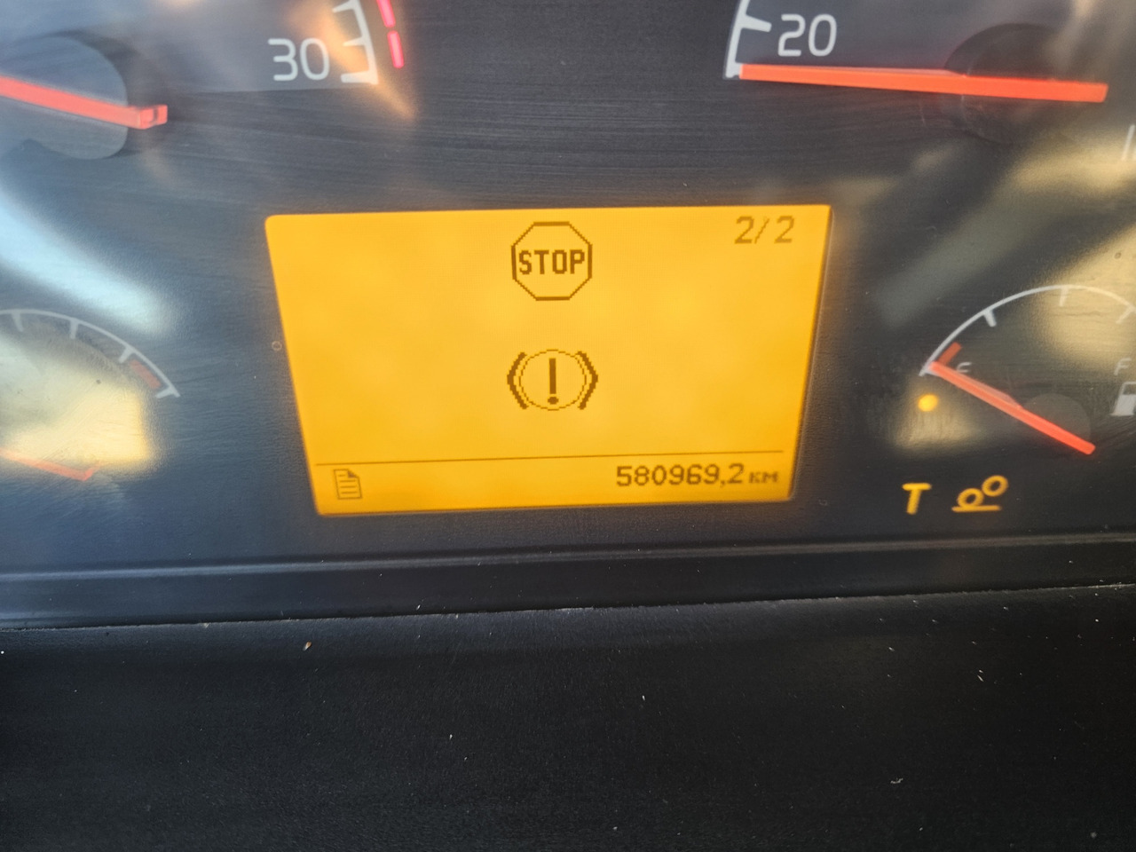 Грузовик-шасси VOLVO FM400: фото 7