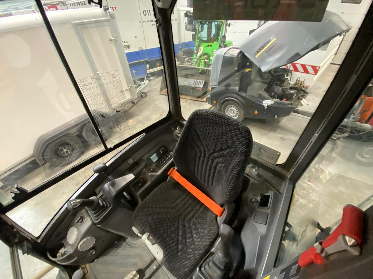 Мини-экскаватор VOLVO ECR25D: фото 15 Мини-экскаватор VOLVO ECR25D: фото 15