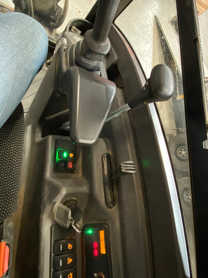 Мини-экскаватор VOLVO ECR25D: фото 12 Мини-экскаватор VOLVO ECR25D: фото 12