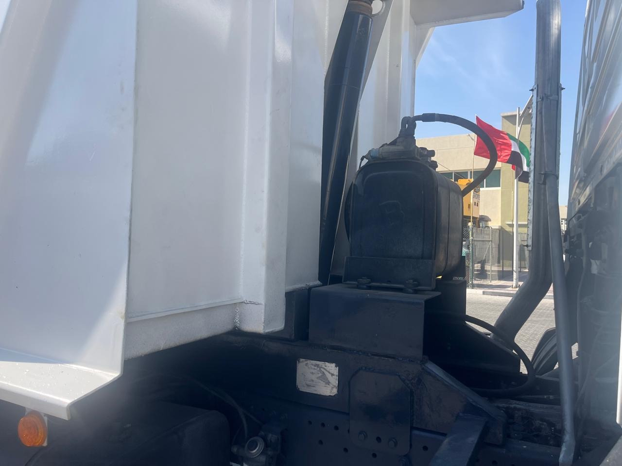 MERCEDES-BENZ Actros 3341 - Самосвал: фото 4 MERCEDES-BENZ Actros 3341 - Самосвал: фото 4