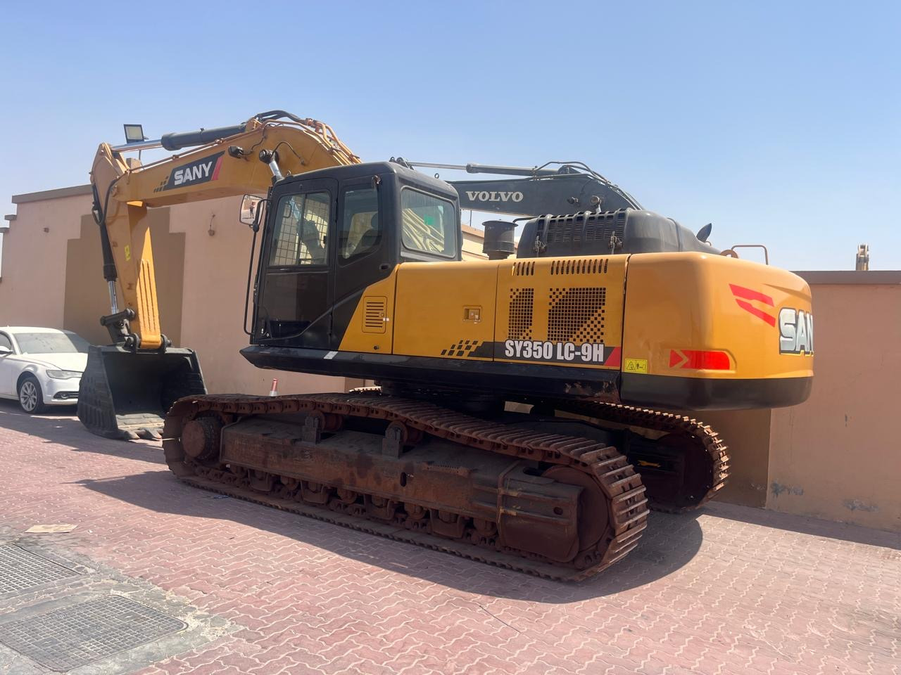 SANY SY350 LC-9H - Гусеничный экскаватор: фото 1 SANY SY350 LC-9H - Гусеничный экскаватор: фото 1