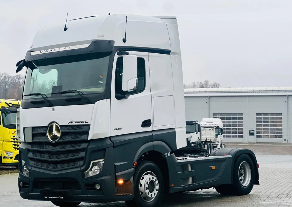 Mercedes-Benz ACTROS 1845 - Тягач: фото 3 Mercedes-Benz ACTROS 1845 - Тягач: фото 3