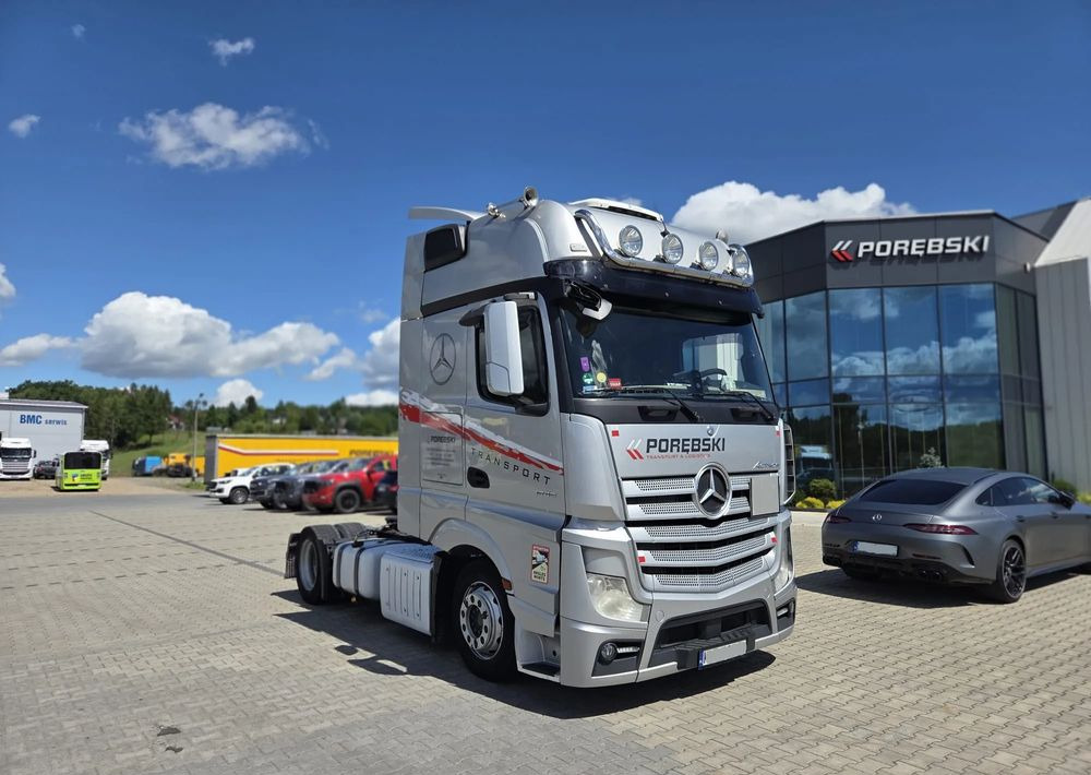 Mercedes-Benz ACTROS 1845 - Тягач: фото 1 Mercedes-Benz ACTROS 1845 - Тягач: фото 1