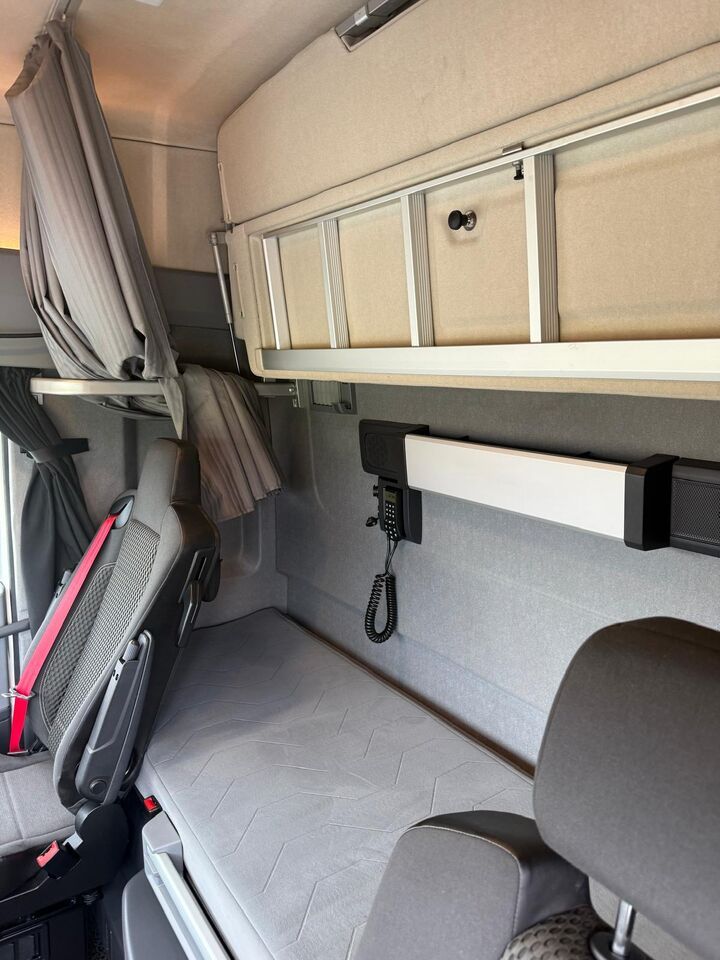 Тягач RENAULT T 520 [ Copy ]: фото 11