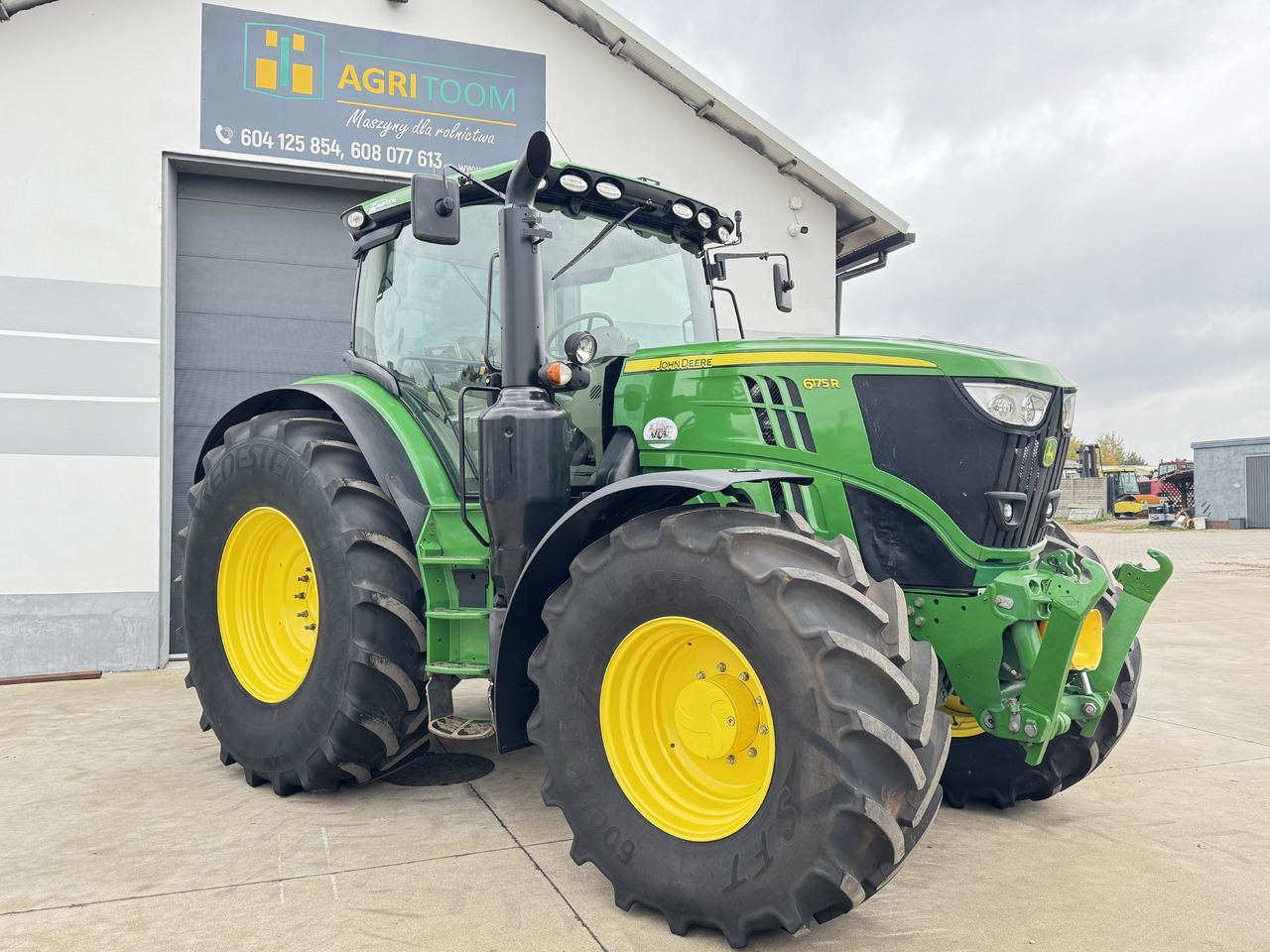 John Deere 6175 R - Трактор: фото 5 John Deere 6175 R - Трактор: фото 5