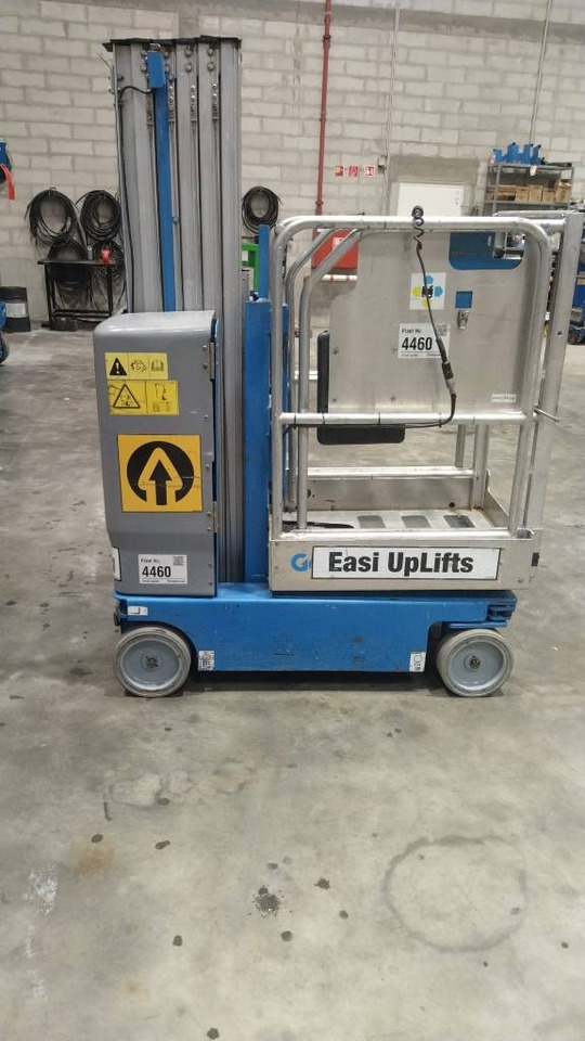 Genie GR 20 - Вертикальный мачтовый подъемник: фото 1 Genie GR 20 - Вертикальный мачтовый подъемник: фото 1