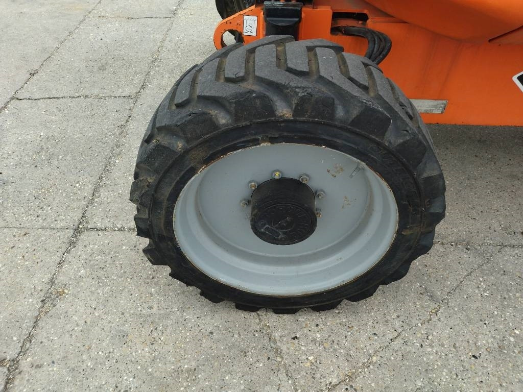 JLG 600 AJ - Коленчатый подъемник: фото 5 JLG 600 AJ - Коленчатый подъемник: фото 5