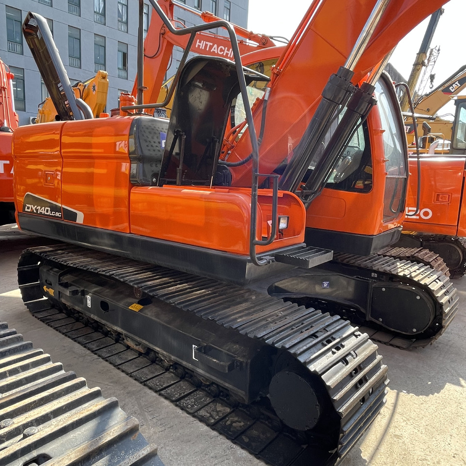 DOOSAN DX140LC-9C - Гусеничный экскаватор: фото 1 DOOSAN DX140LC-9C - Гусеничный экскаватор: фото 1