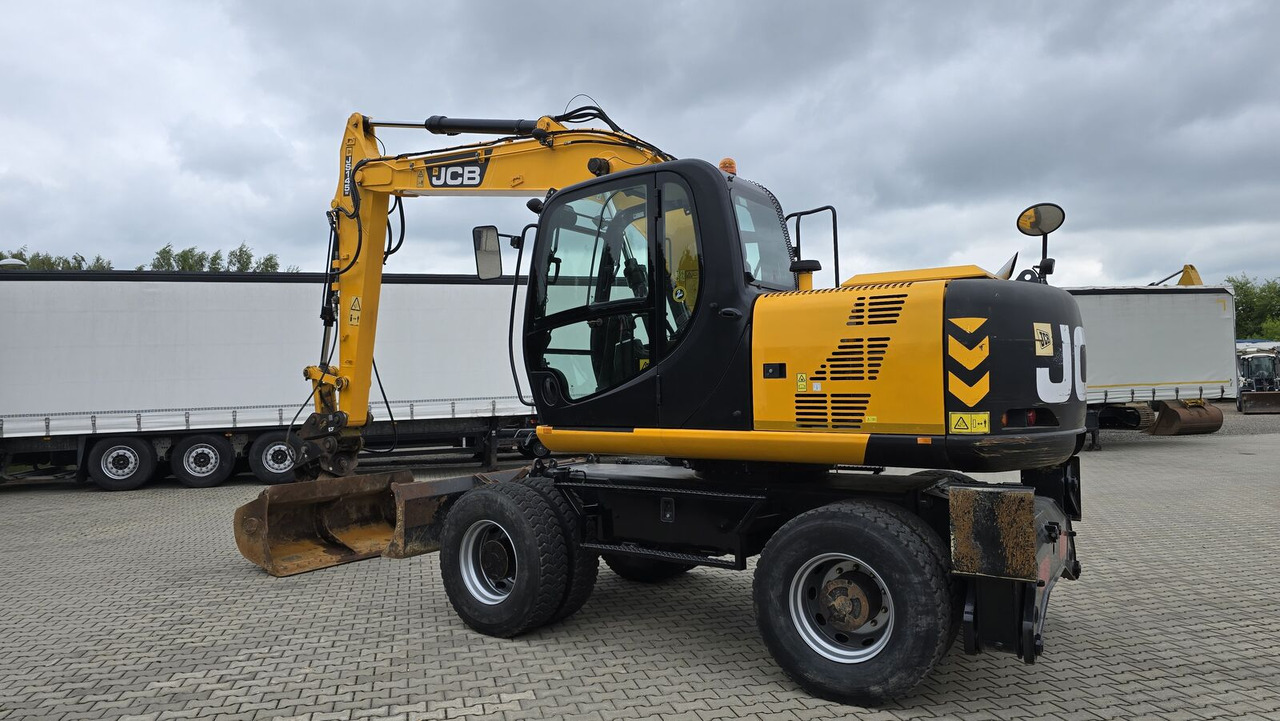 JCB JS 145 W - Колёсный экскаватор: фото 4 JCB JS 145 W - Колёсный экскаватор: фото 4