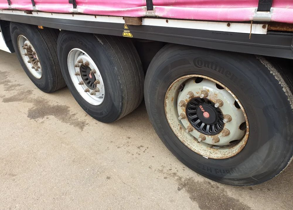 Krone - Тентованный полуприцеп: фото 4 Krone - Тентованный полуприцеп: фото 4