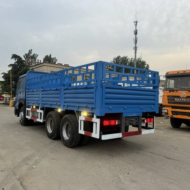 Howo 371 - Грузовик бортовой/ Платформа: фото 4 Howo 371 - Грузовик бортовой/ Платформа: фото 4