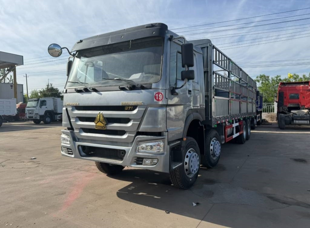 Howo 371 - Грузовик бортовой/ Платформа: фото 1 Howo 371 - Грузовик бортовой/ Платформа: фото 1