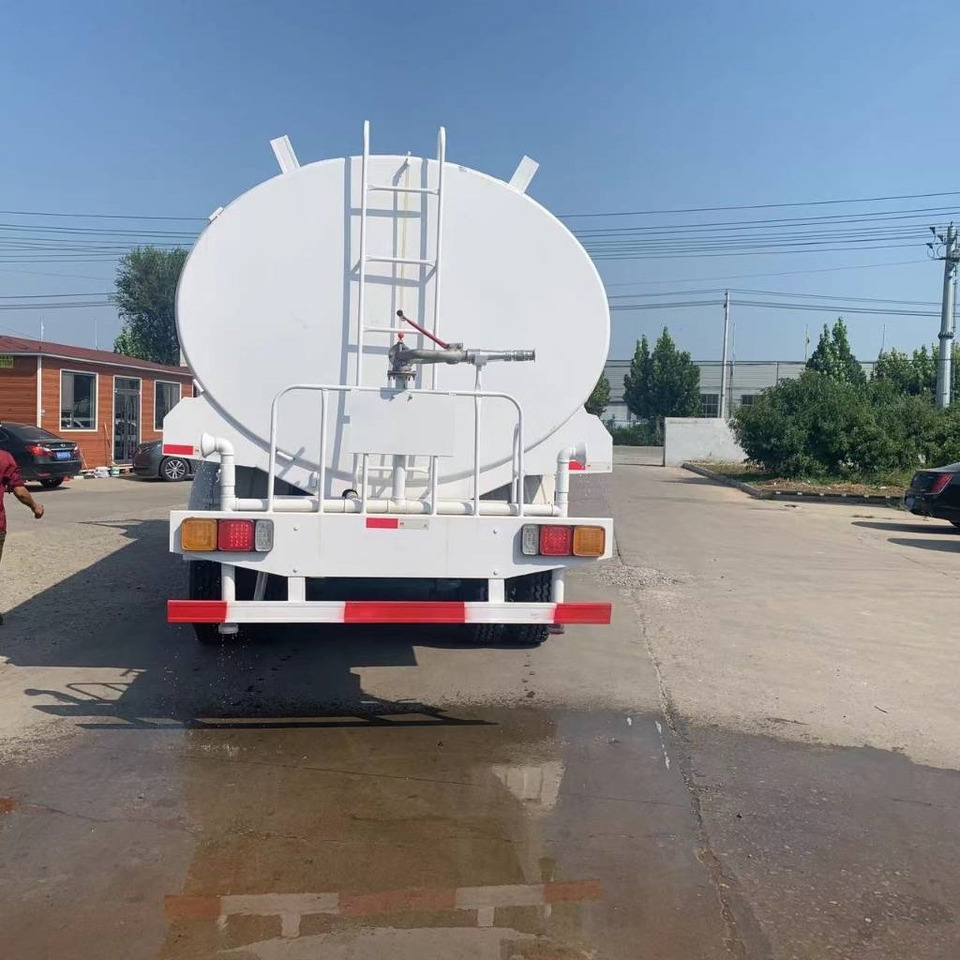 Ассенизатор Howo 371: фото 6 Ассенизатор Howo 371: фото 6