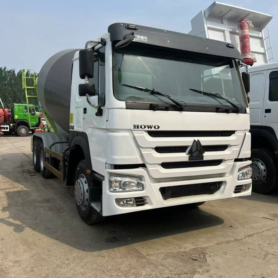 Howo 371 - Автобетоносмеситель: фото 3 Howo 371 - Автобетоносмеситель: фото 3