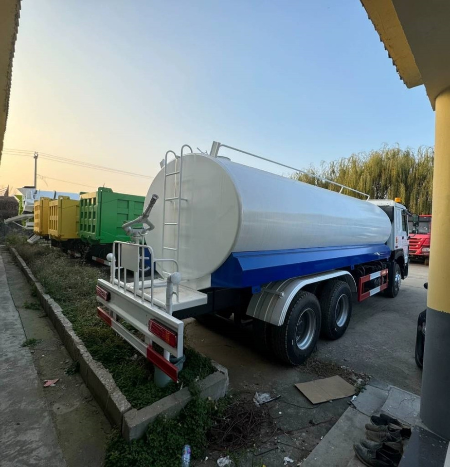 Howo 371 - Ассенизатор: фото 4 Howo 371 - Ассенизатор: фото 4