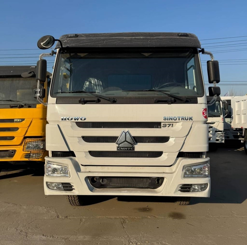 Howo 371 - Грузовик бортовой/ Платформа: фото 2 Howo 371 - Грузовик бортовой/ Платформа: фото 2