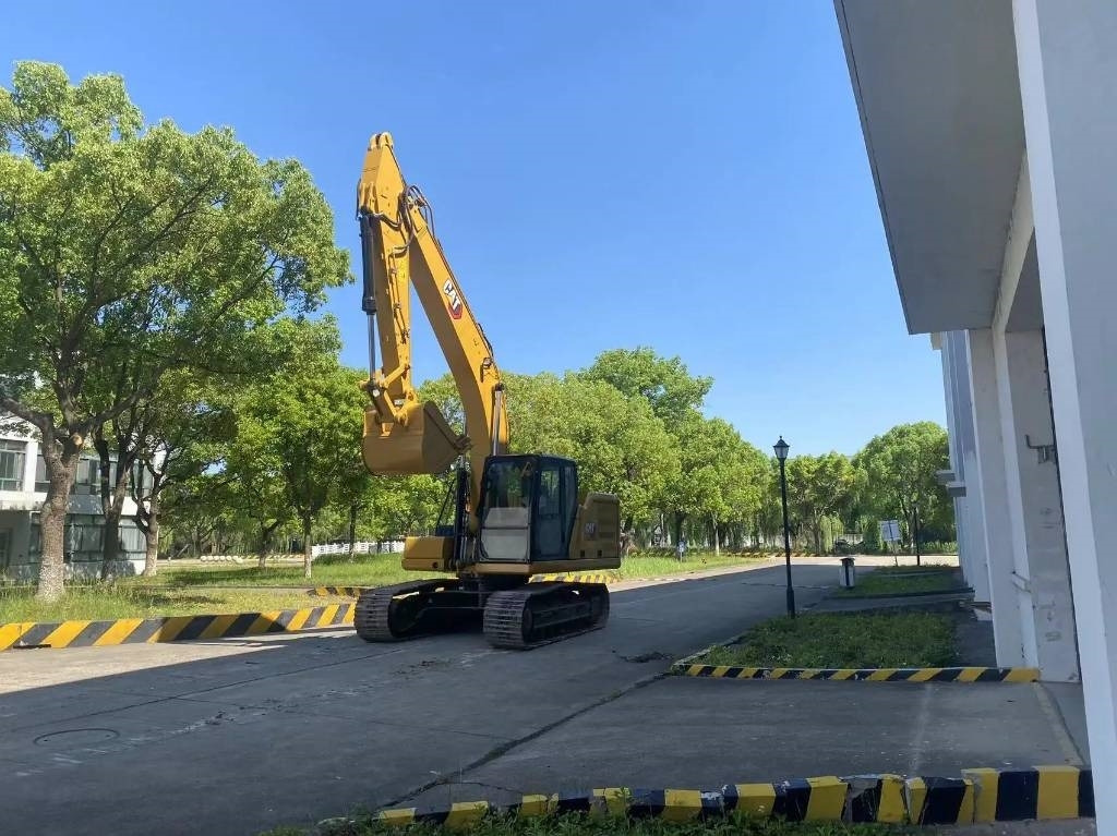 CAT 320GC - Гусеничный экскаватор: фото 5 CAT 320GC - Гусеничный экскаватор: фото 5