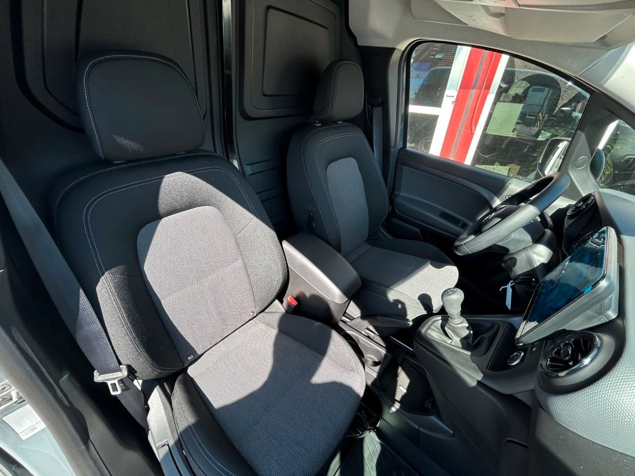 Mercedes-Benz Citan Kasten 112 CDI lang - Легковой фургон: фото 5 Mercedes-Benz Citan Kasten 112 CDI lang - Легковой фургон: фото 5