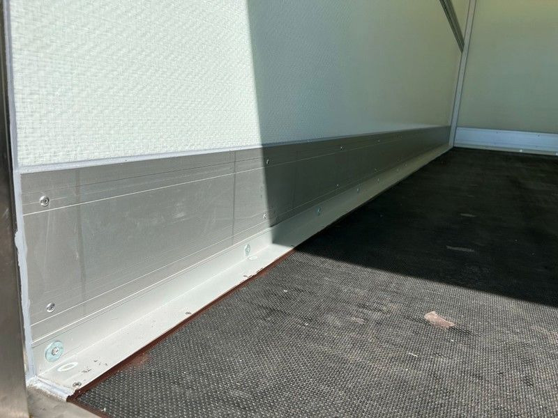 Volkswagen Crafter Koffer - Малотоннажный фургон: фото 3 Volkswagen Crafter Koffer - Малотоннажный фургон: фото 3