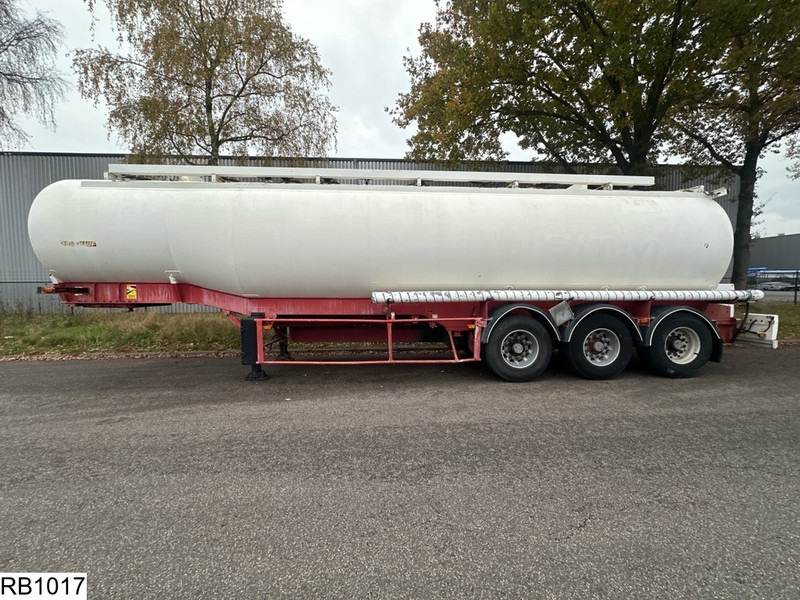 Fruehauf Fuel 39886 Liter, 7 Compartments - Полуприцеп-цистерна: фото 2 Fruehauf Fuel 39886 Liter, 7 Compartments - Полуприцеп-цистерна: фото 2
