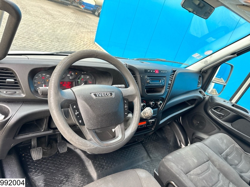 Iveco Daily 65-140 CNG EURO 6, CNG, Leaf suspension, Manual - Грузовик с закрытым кузовом: фото 5 Iveco Daily 65-140 CNG EURO 6, CNG, Leaf suspension, Manual - Грузовик с закрытым кузовом: фото 5